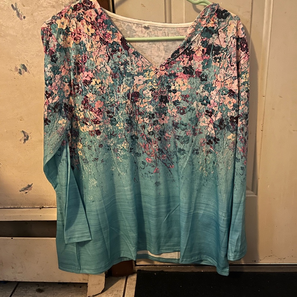 Flower shirt! NWT